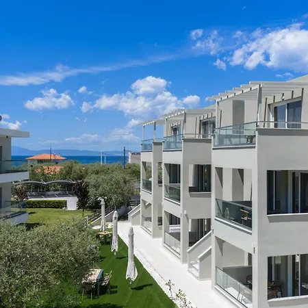 Aeliana Thassos & Lofts *